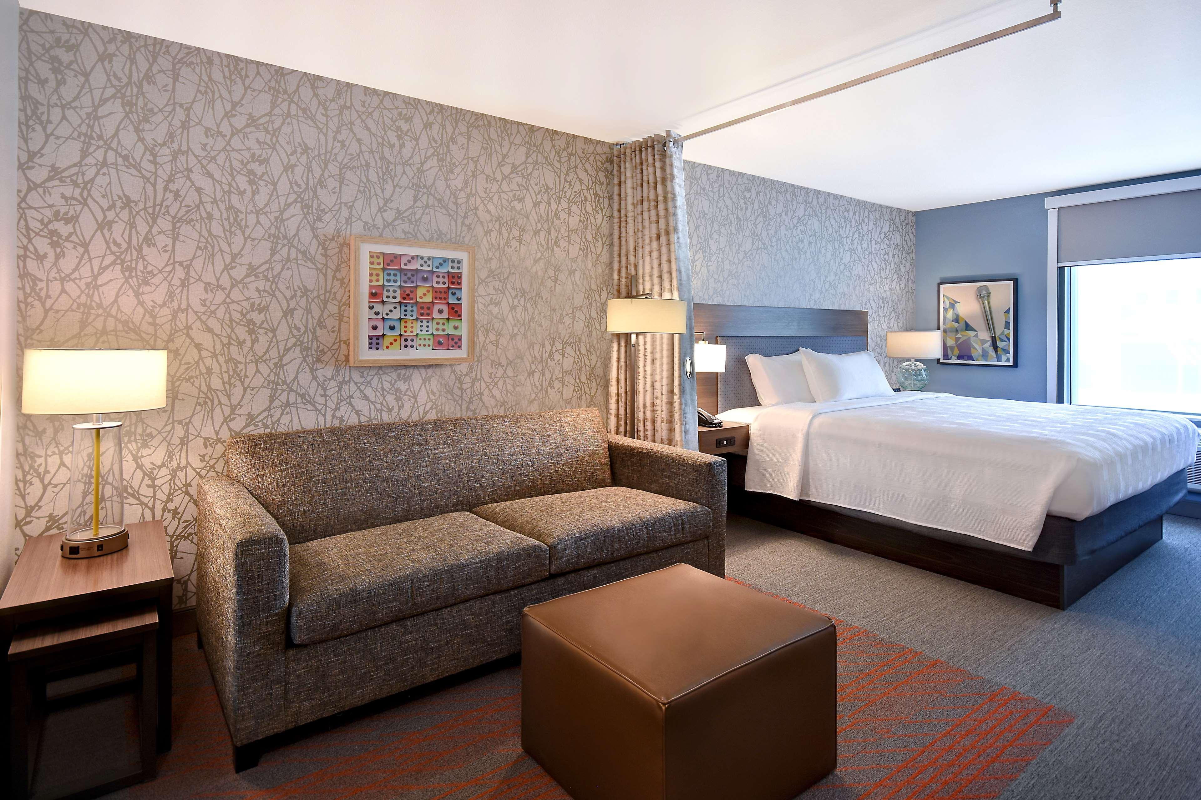 Home2 Suites By Hilton Las Vegas Convention Center - No Resort Fee Экстерьер фото