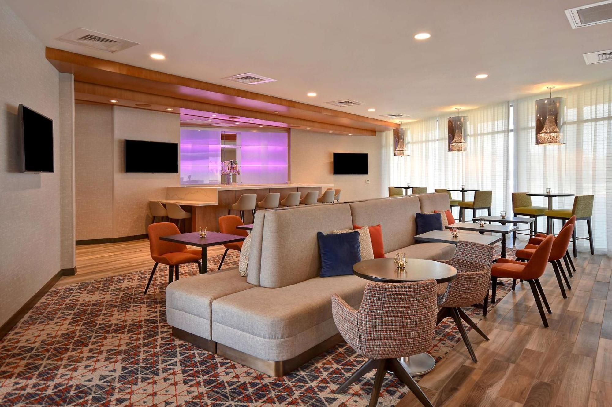 Home2 Suites By Hilton Las Vegas Convention Center - No Resort Fee Экстерьер фото