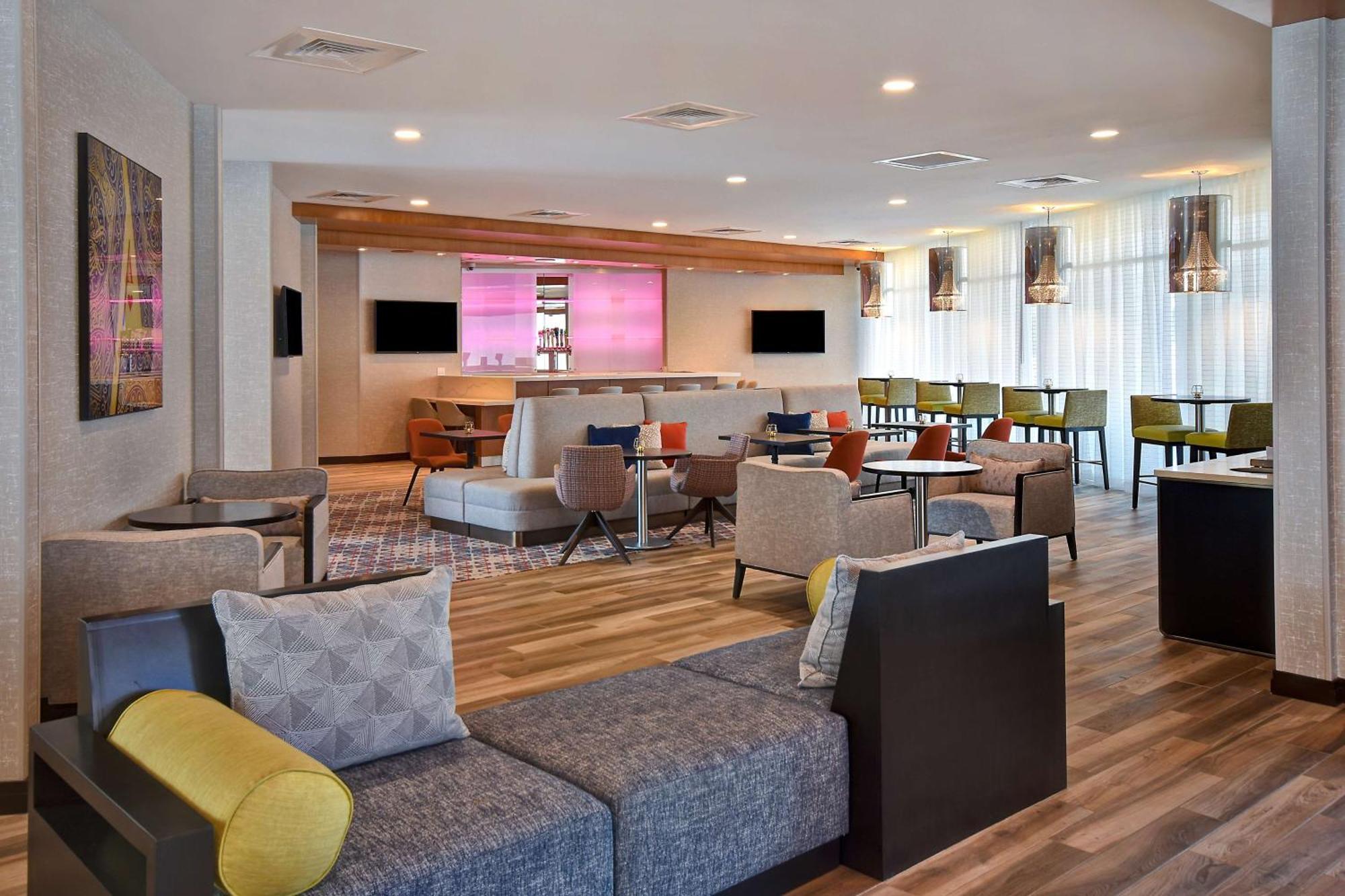 Home2 Suites By Hilton Las Vegas Convention Center - No Resort Fee Экстерьер фото