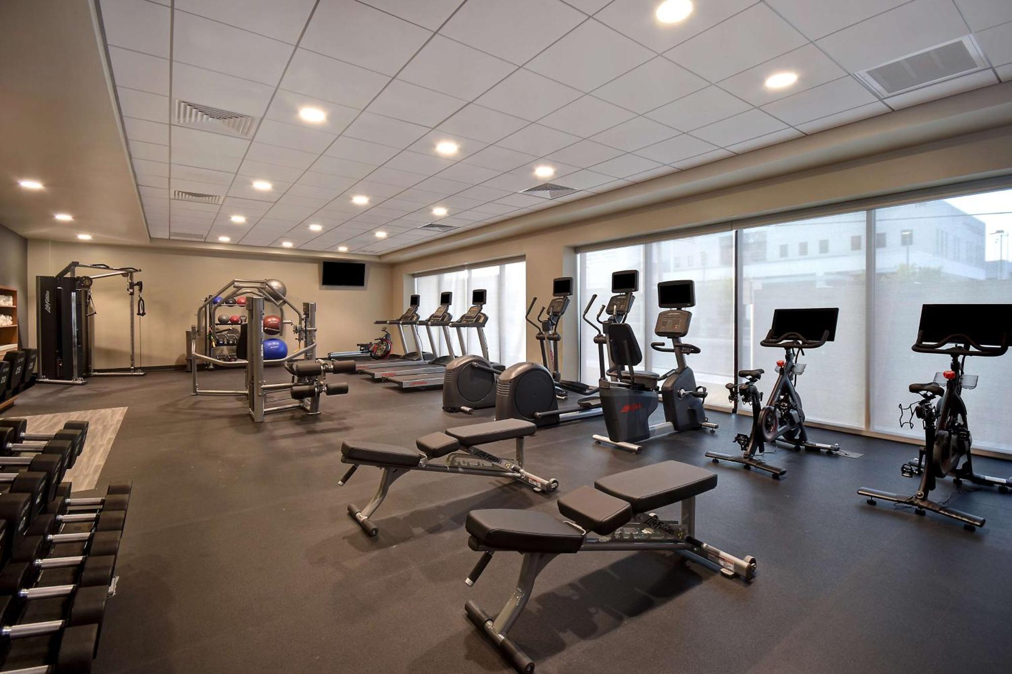 Home2 Suites By Hilton Las Vegas Convention Center - No Resort Fee Экстерьер фото