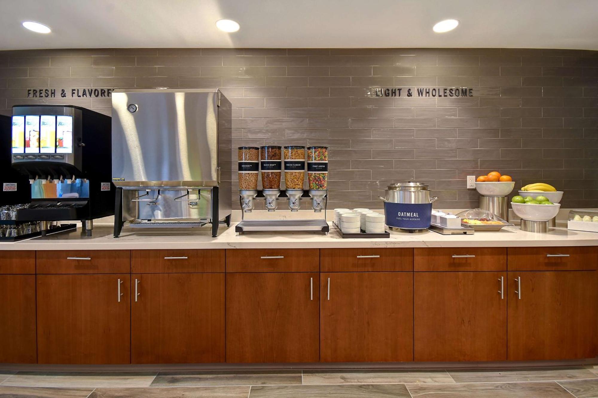 Home2 Suites By Hilton Las Vegas Convention Center - No Resort Fee Экстерьер фото