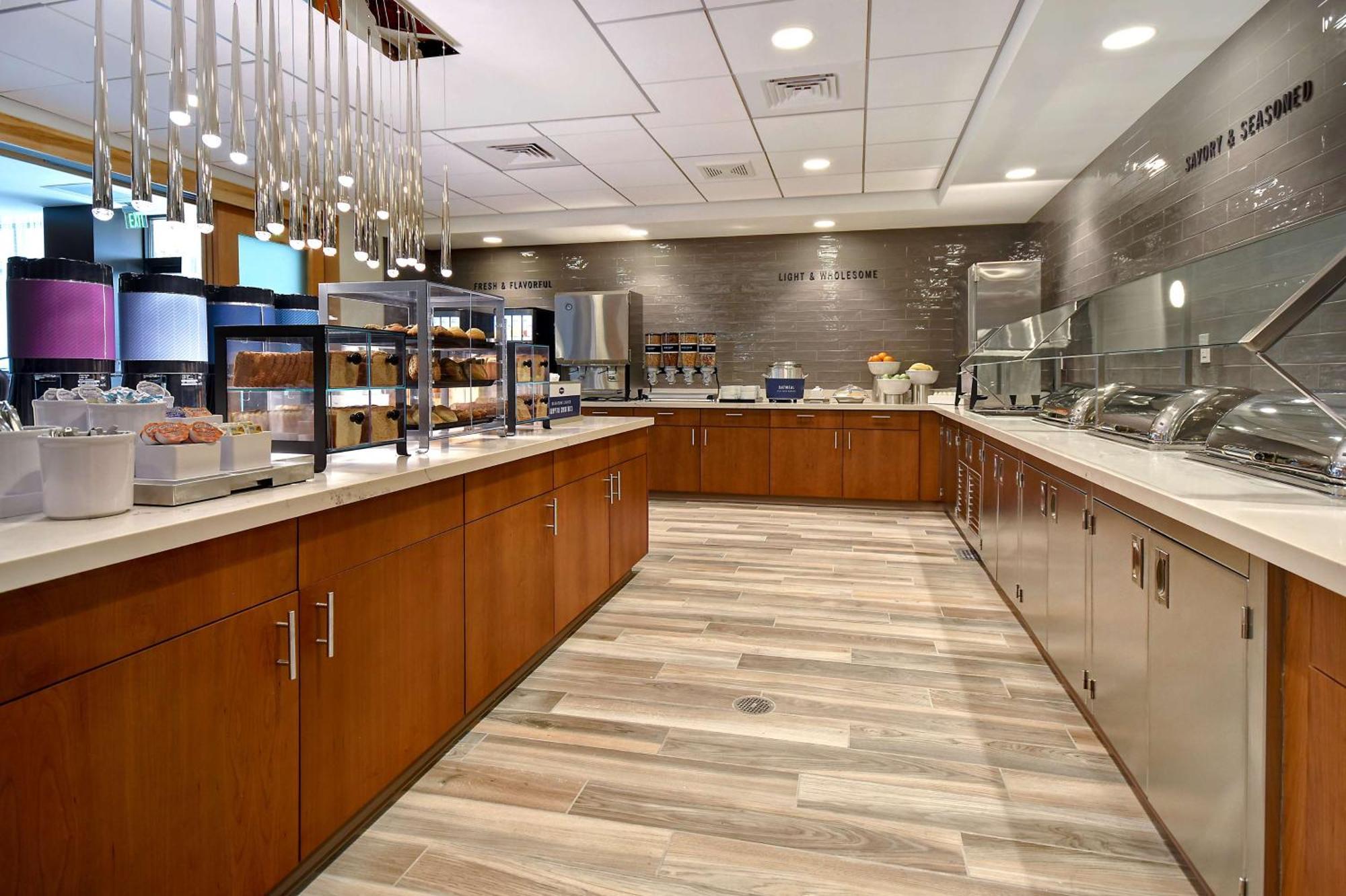 Home2 Suites By Hilton Las Vegas Convention Center - No Resort Fee Экстерьер фото