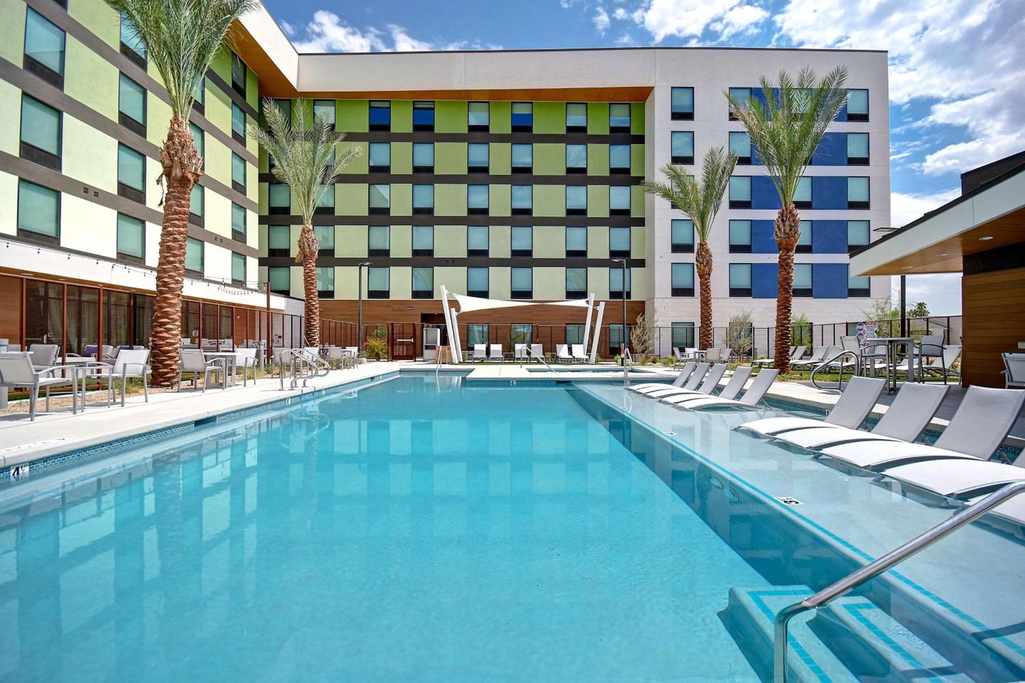 Home2 Suites By Hilton Las Vegas Convention Center - No Resort Fee Экстерьер фото